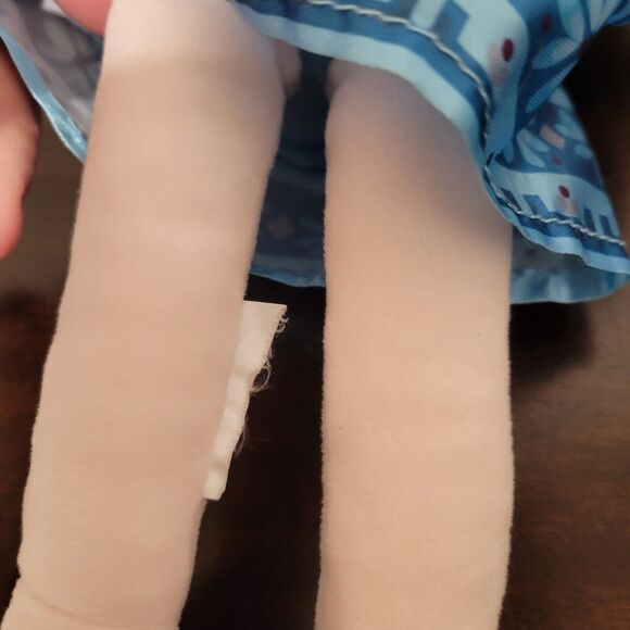 DISNEY FROZEN ANIMATORS COLLECTION ELSA DOLL - Picture 4 of 4